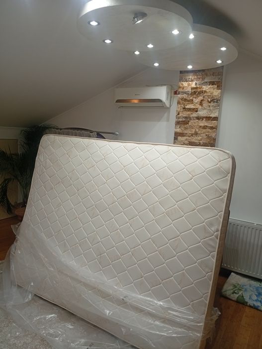 Saltea 160 x 200 x 21 cm noua