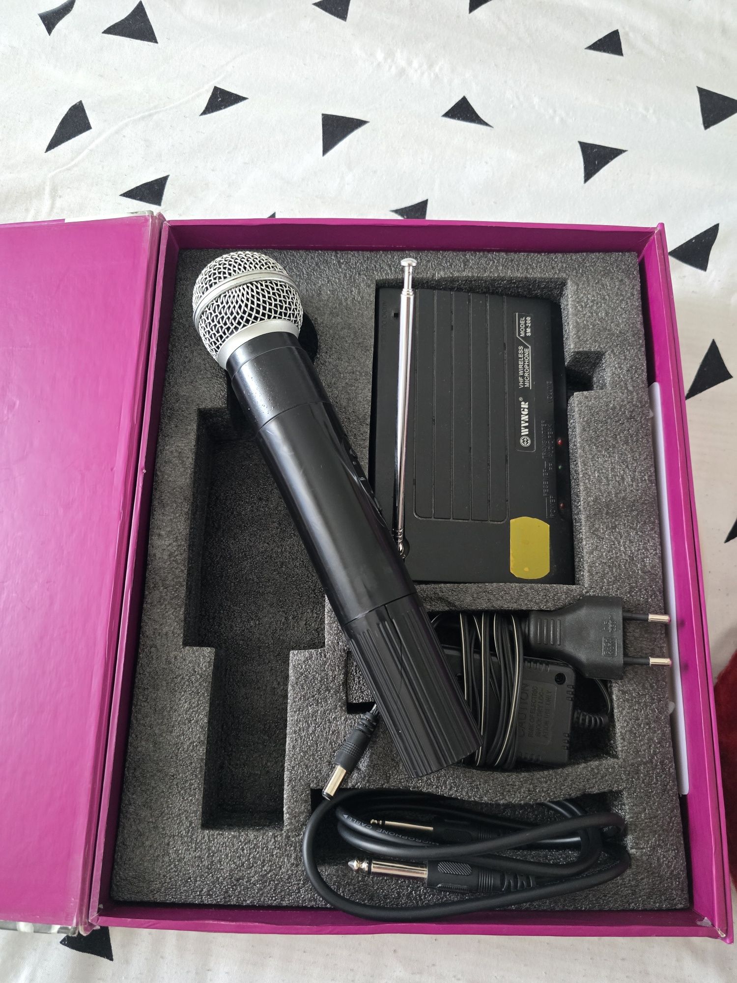 Vând microfon VHF