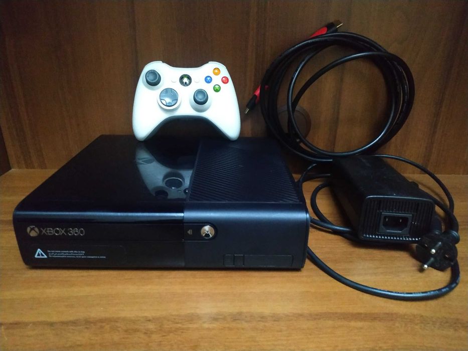 Xbox 360 прошитая + игры