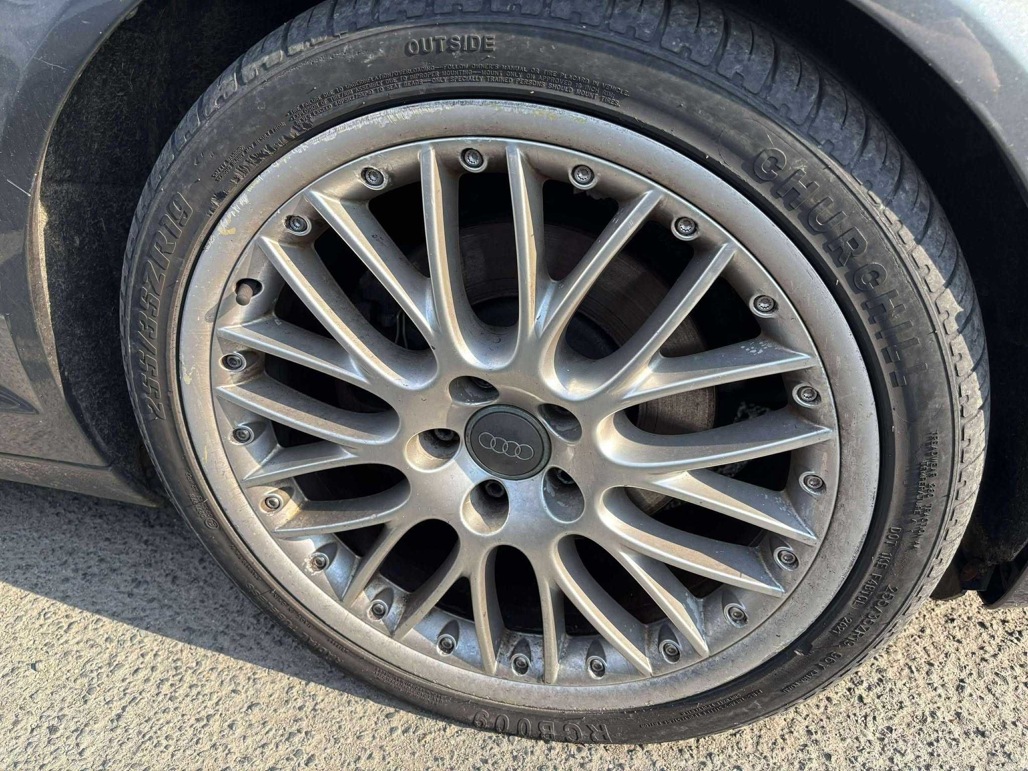 Vand Audi A6 c6  2008