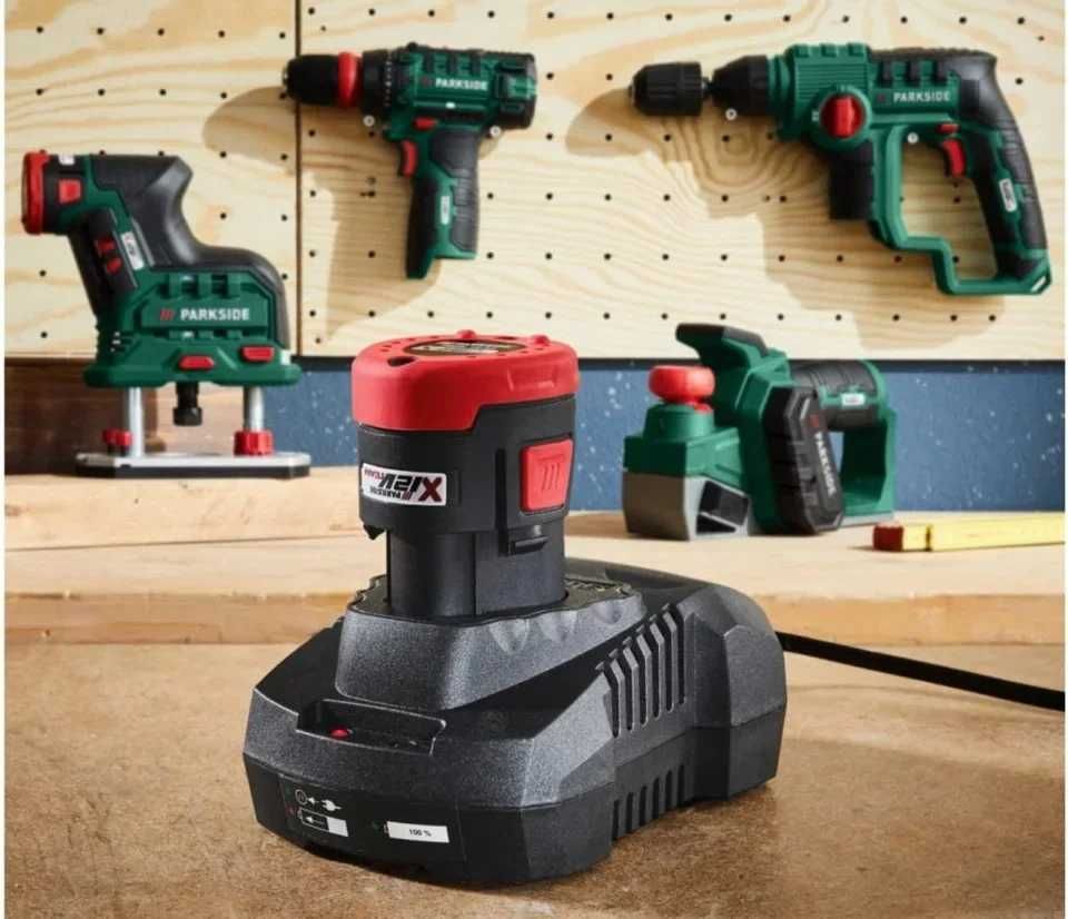 Set Acumulator si incarcator PARKSIDE 12V din seria X12V, NOU!