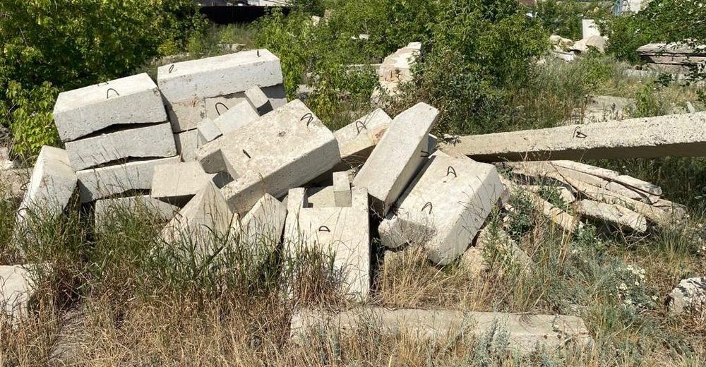 Строительный материал.