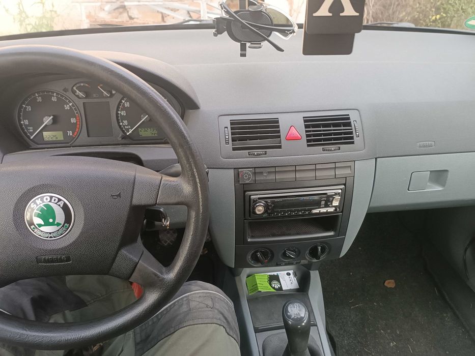 Шкода Фабия 1.4 газ