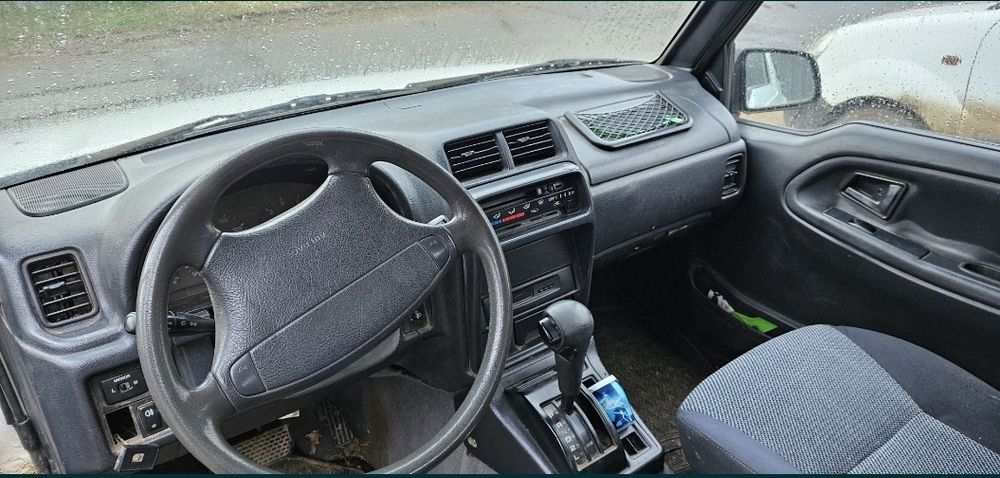 Suzuki Vitara 1.6 16V benzina, 2 usi 1995 automata