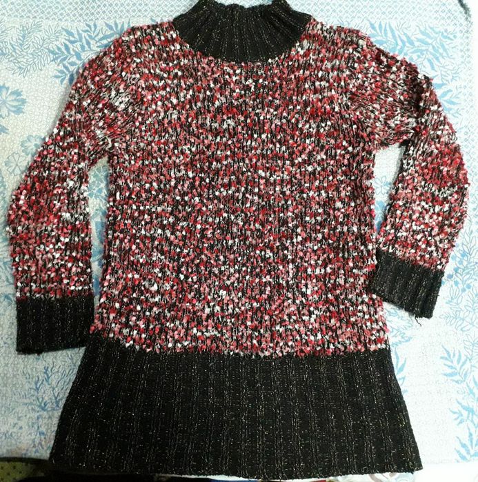 Кофты яркие, красивые