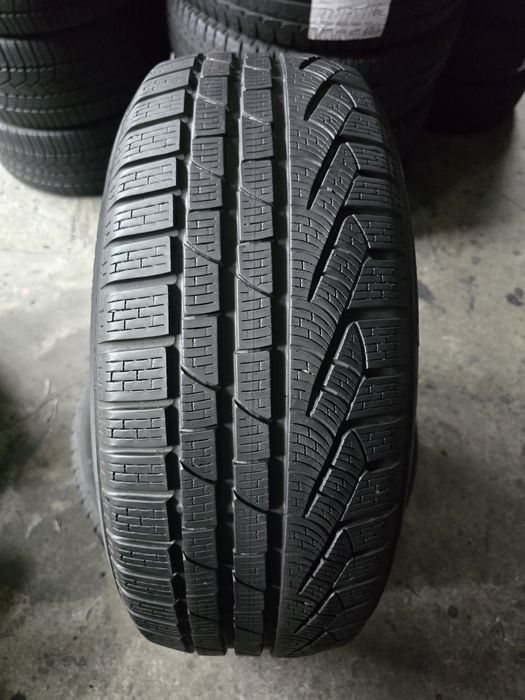 Pirelli 225/55 R17 97H MS iarnă