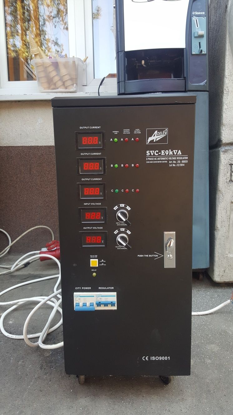 Stabilizator de tensiune 9kw 220 sau 380 V
