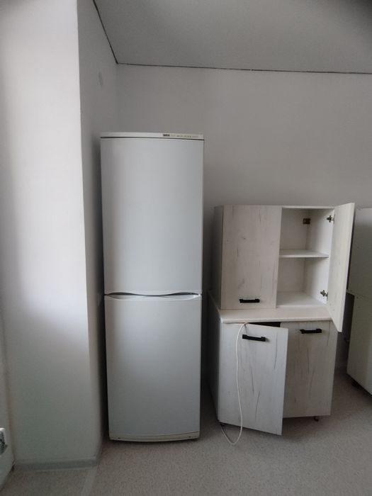 Холодильник продам