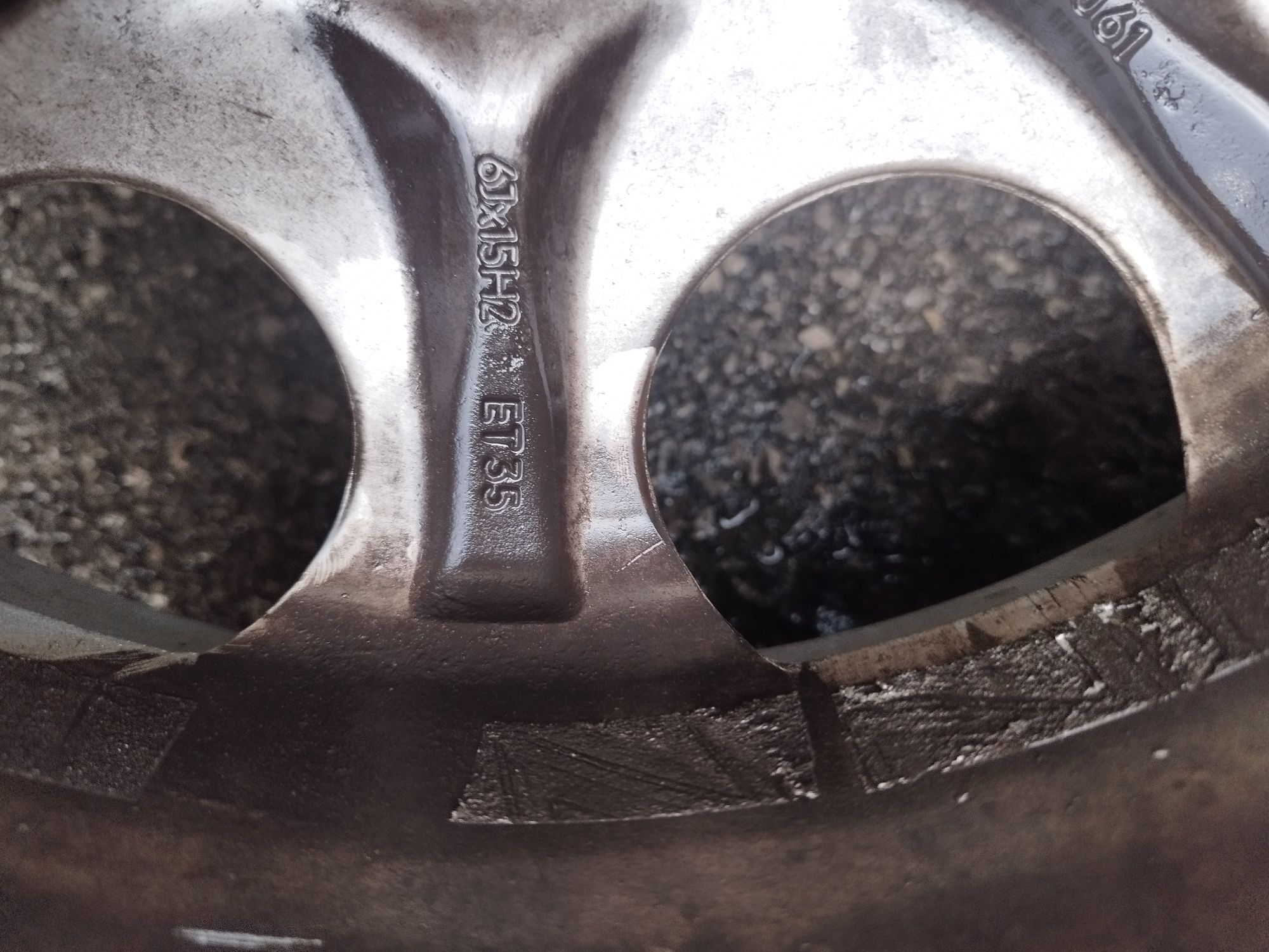 Джанти с гуми за Vw