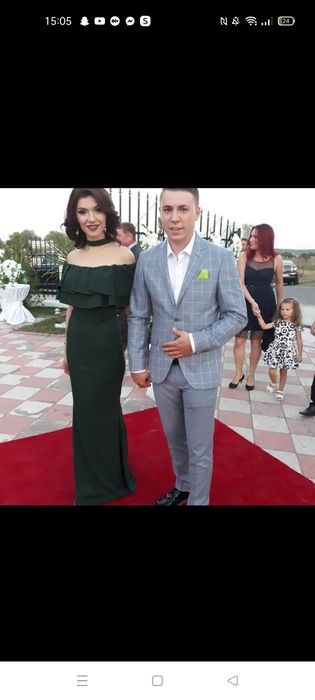 Vând rochii de ocazie xs/s mic