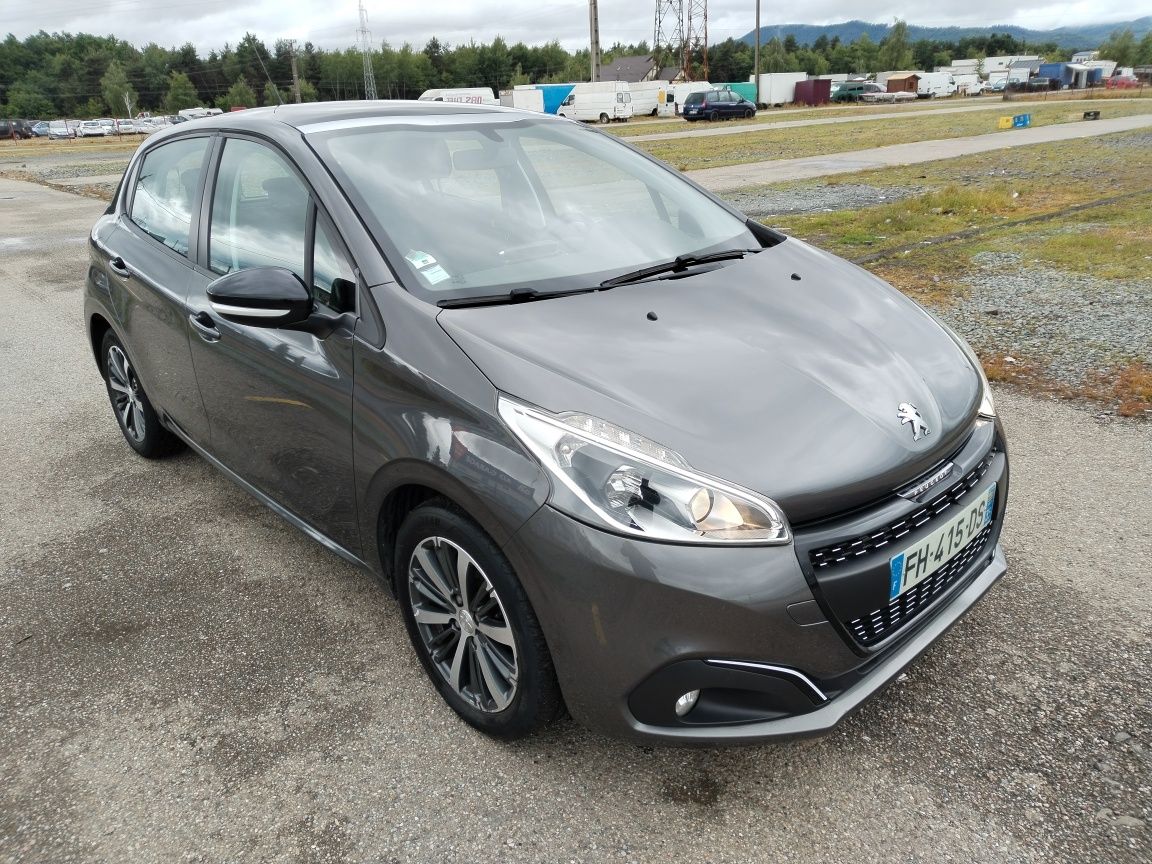 Peugeot 208/AN 2018/1.2 BENZINA 82 CP/EURO 6