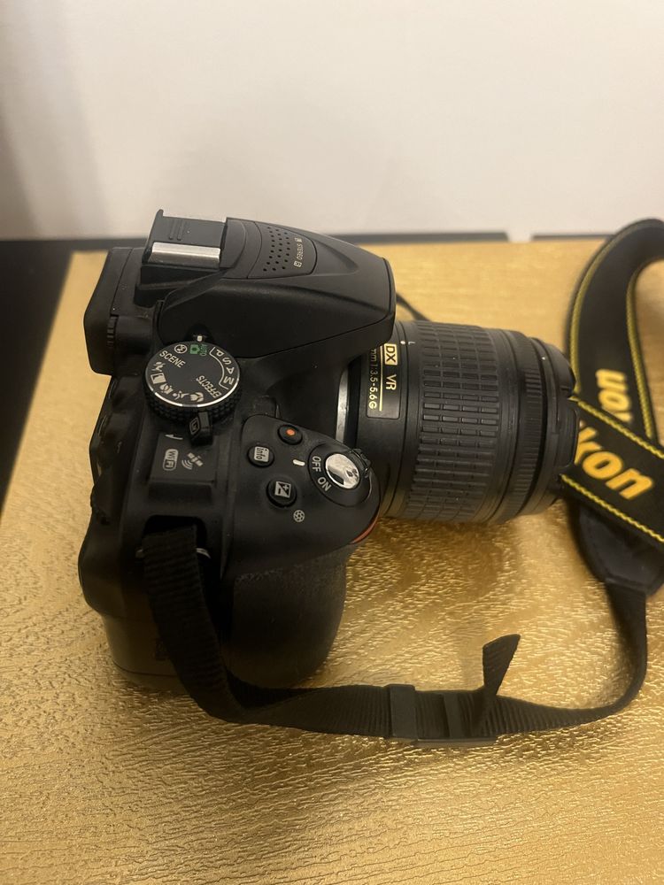 Aparat foto DSLR Nikon D5300 + obiectiv