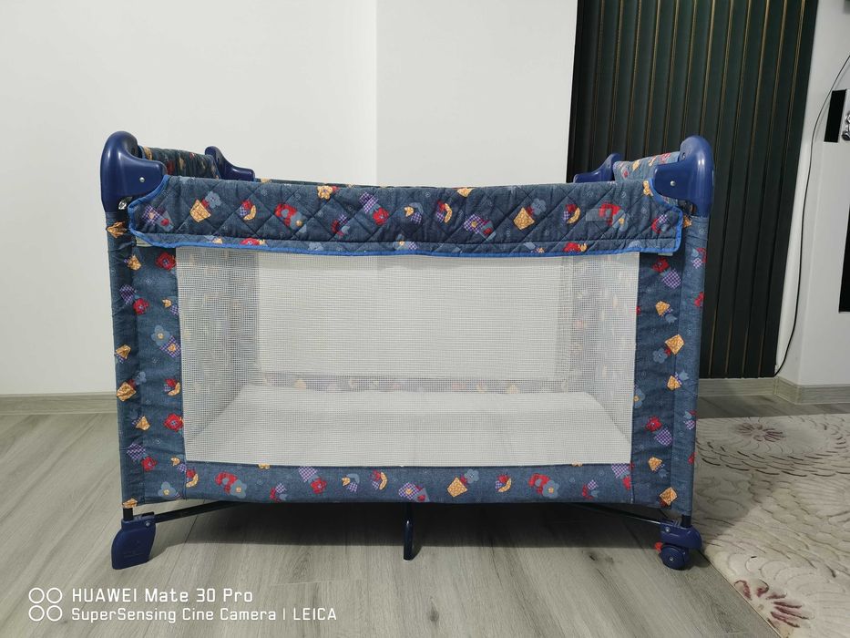 Pătuț pliabil de la Brevi