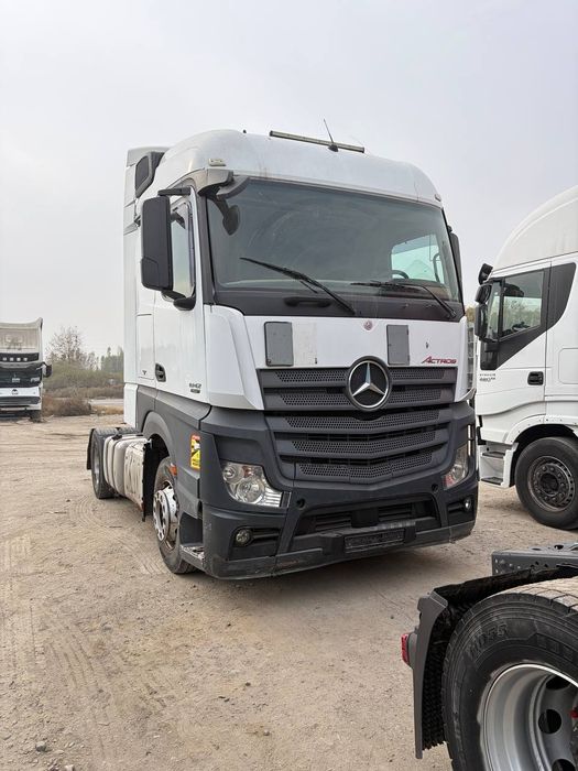 Mercedes Actros Сотилади