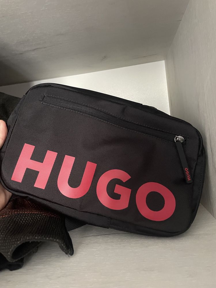 Чанта hugo boss