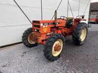 Tractor Renault 65 CP 4x4