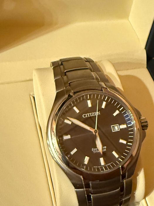 Часовник Citizen - Eco Drive, Sapphire Crystal 43 mm