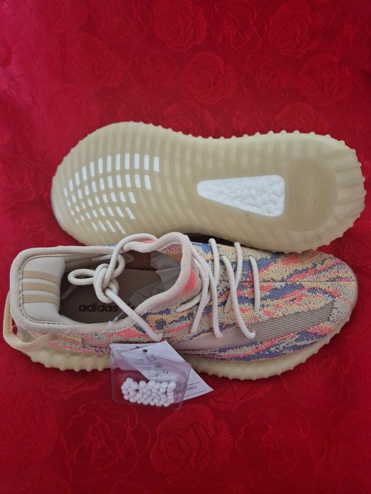 Adidași Adidas Yeezy original