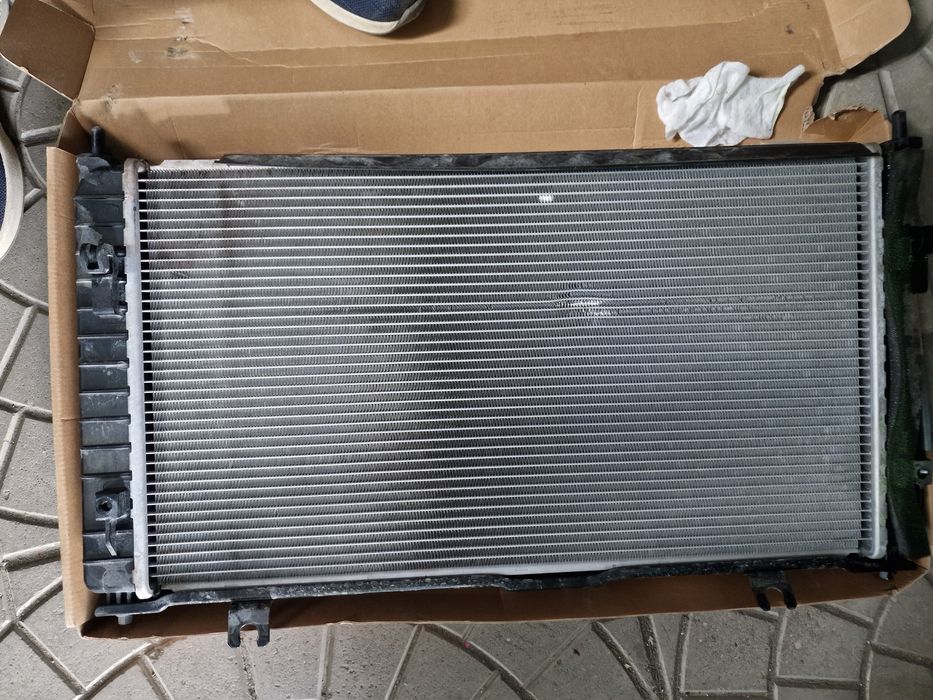 Радиатор с радиатором кондера вместе гранта новый оригинал