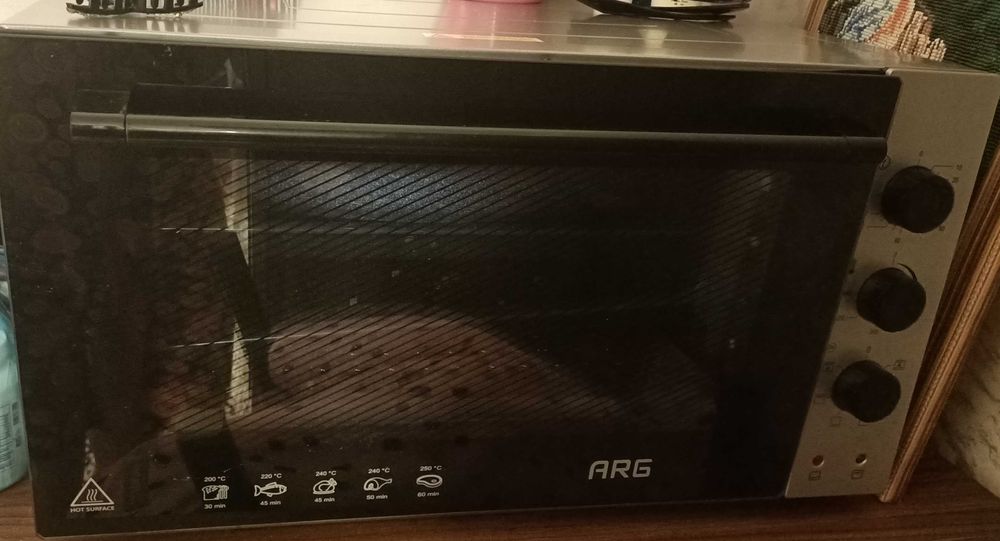 Продам электро печь ARG