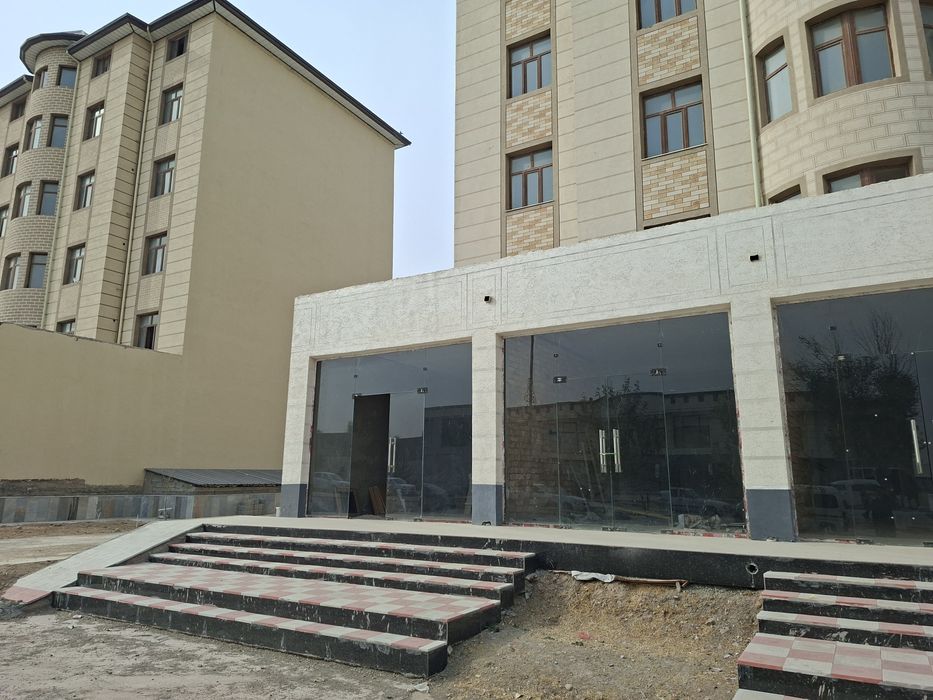 G'allaorol markazida Do'konlar va uylar sotuvi boshlandi