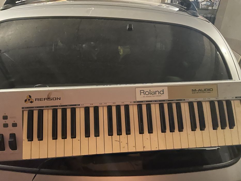 Синтезатор Casio ctk501, и MIDI KEYBOARD ROLAND