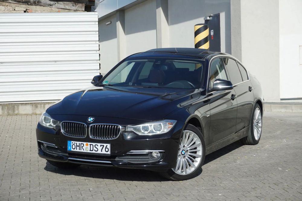 BMW Seria 3 LUXURY Automat Memorii*HarmanK*Trapa*Camera*Side 20d