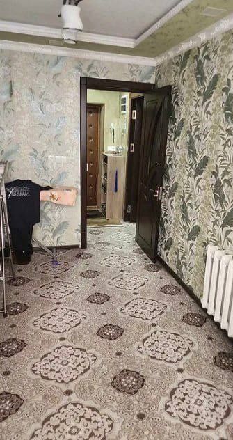 Однокомнатная улица Шота Руставели  балкон 1.5х3 метра кирпичный дом