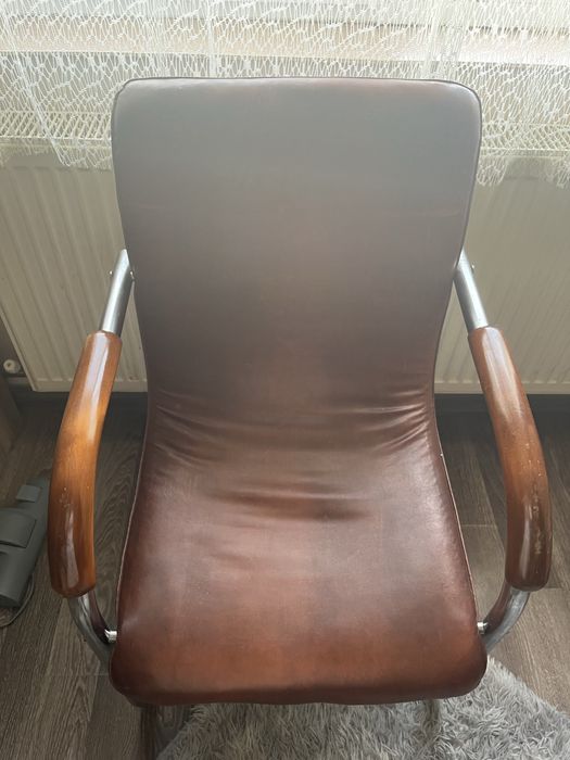 Scaun de piele pentru birou (Cititi Descrierea!)