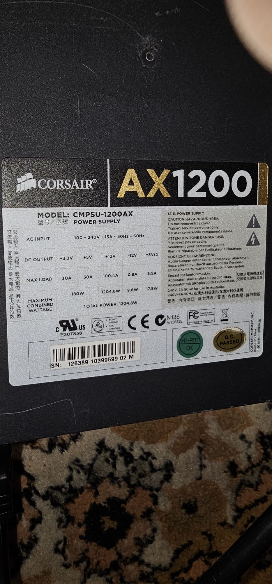 Sursa Corsair Professional Series Gold AX1200 la 610 ron