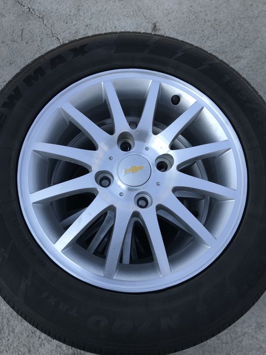 Optra Saka Lasetti Jentra