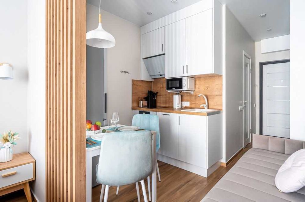 Сдается студия на левом берегу.