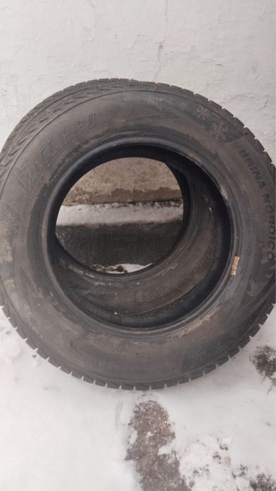 Продам зимние шины Viatti в хорошем состоянии