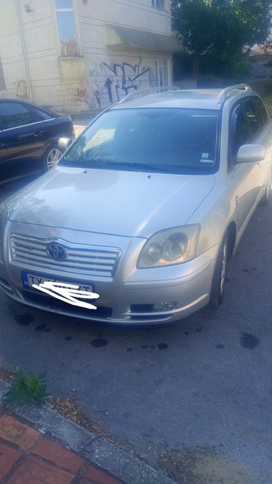 Тойота Авенсис 2.0