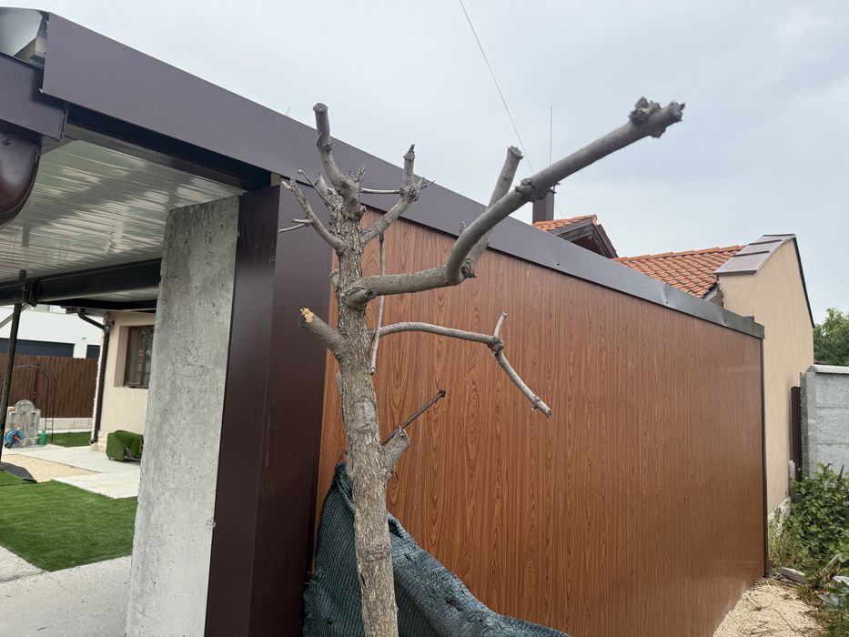 Метални гаражи с сандвич панели