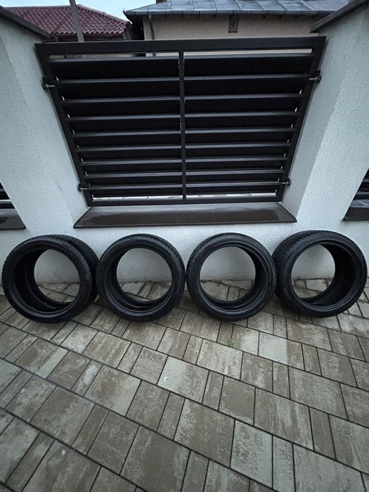 2 seturi cauciucuri Pirelii r19 (245/45) si (235/45), Anvelope