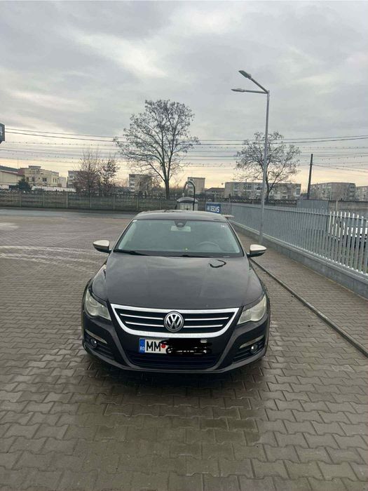Vând Volkswagen - model Passat CC 

Vând passat cc, an de fabricație 2