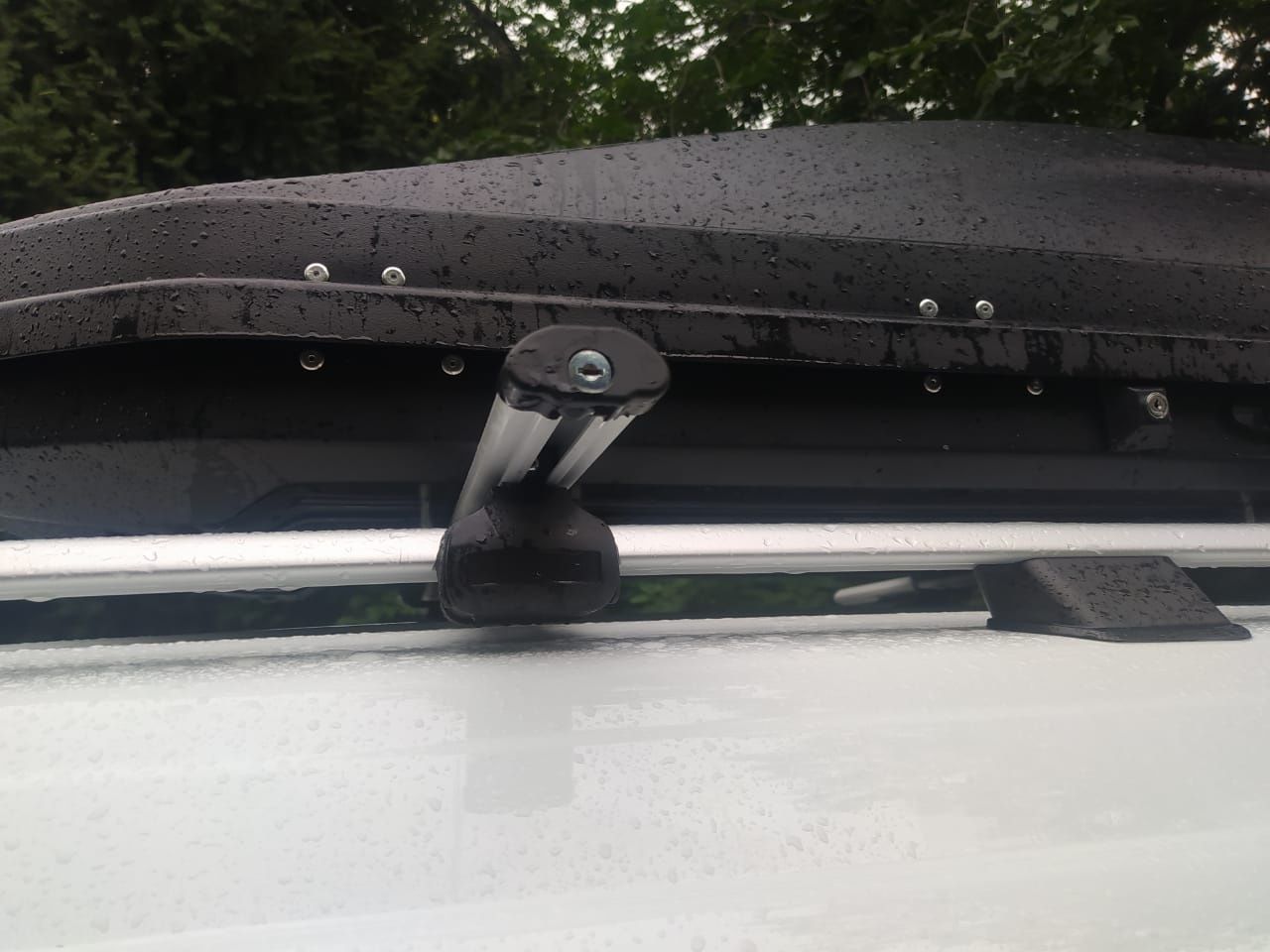 Багажник(рейлинги) поперечные на крышу с замками