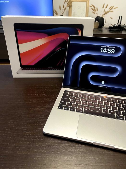 MacBook Pro M1 13-inch