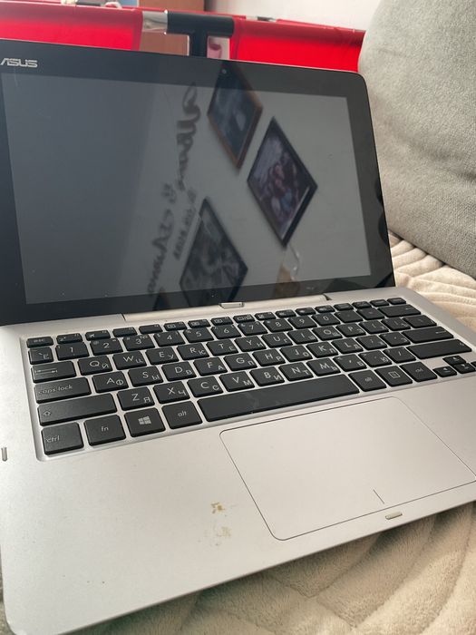 Продам ноутбут трансформер