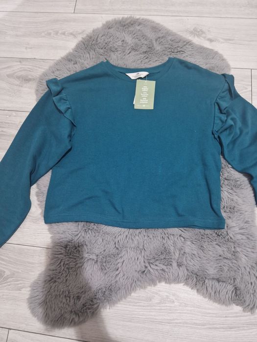 Bluza H&M cu volănașe