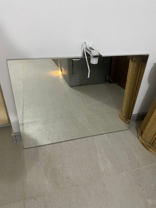 Vand oglinda perete baie