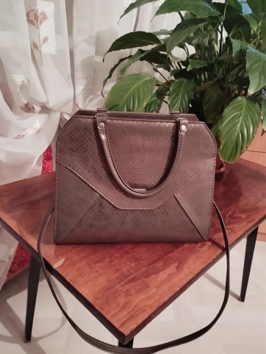 Сумка новая 8000 тенге