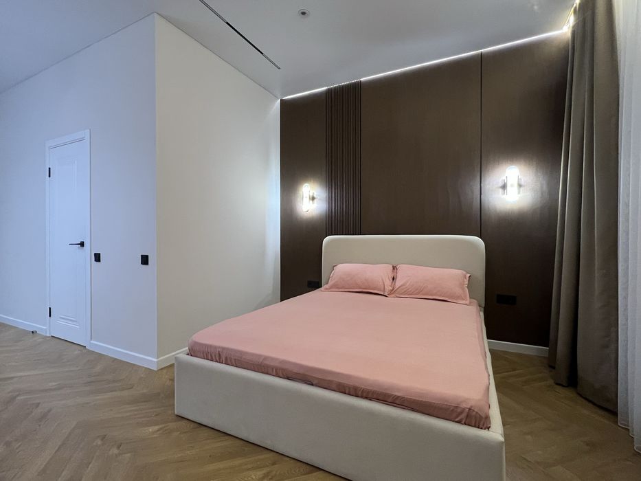 Студия- в самом центре Алматы/Сейфуллина угол макатаеваа.Звоните