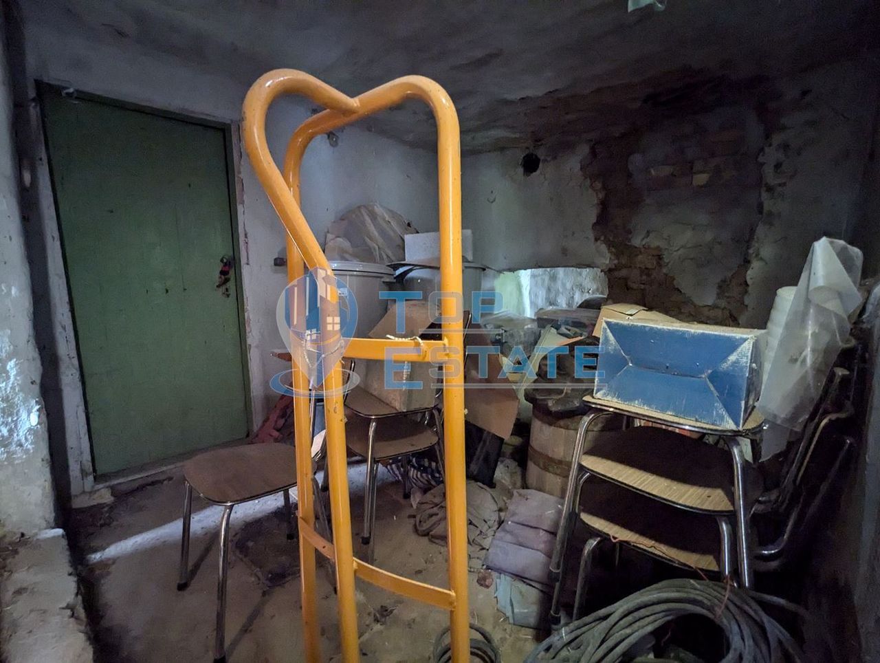 Продава се Къща в с. Садина, Област Търговище - 85 кв.м за 177 €/кв.м - Снимка #9