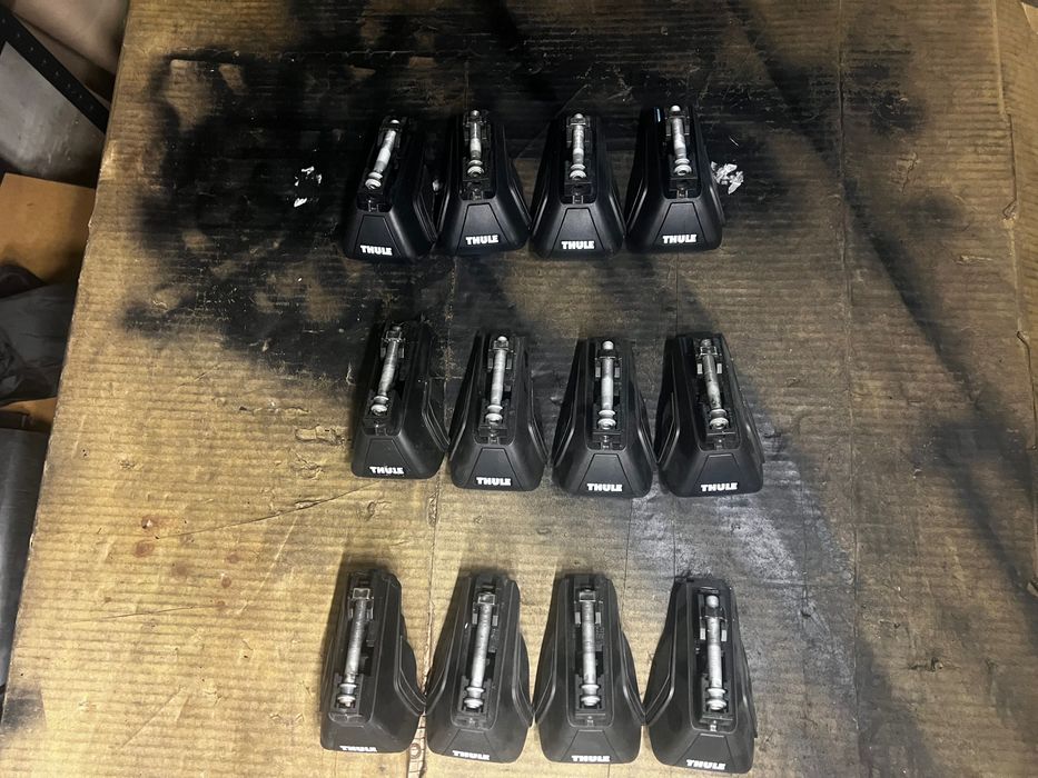 3 perechi Thule Rapid Intracker picioare prindere bare