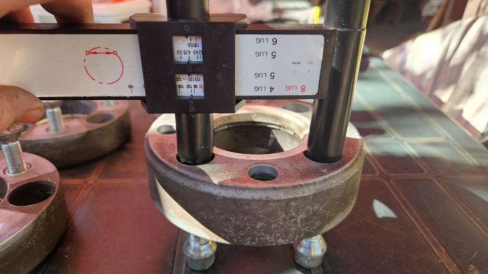 Distanțiere Adaptoare de la 4x108 la 4x100