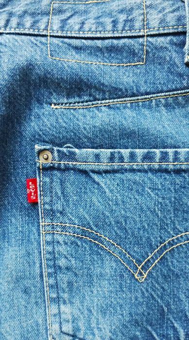 LEVI'S / ЛЕВИС страхотни дънки с широки крачоли, размер XS, като нови