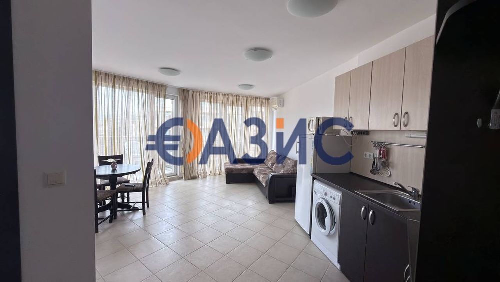 Двустаен апартамент в комплекс Адмирал Плаза, 60 кв.м., Слънчев бряг,
