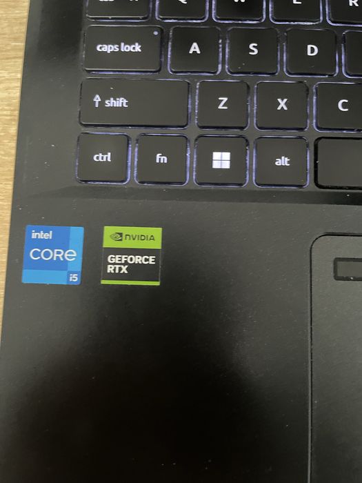 Laptop Acer Nitro v15